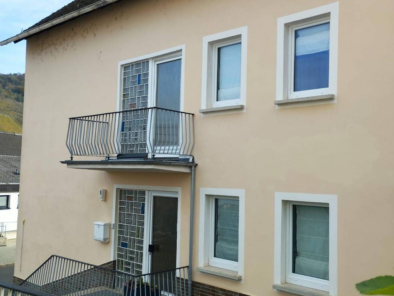 Ganze Ferienwohnung, Ferienwohnung Moselherz - Div. Leistungen, Bad, Wc, ruhig in Reil, Bernkastel-Kues & Umgebung