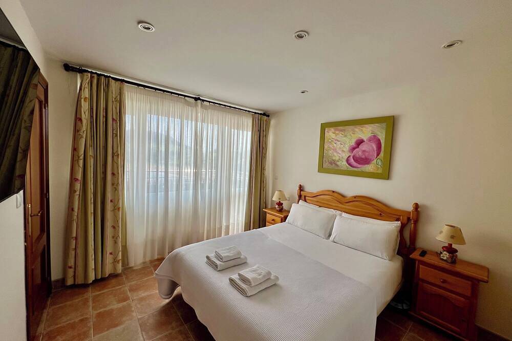 Entire apartment, La Ria - by Wehomes - Mogro River in Mogro, Miengo