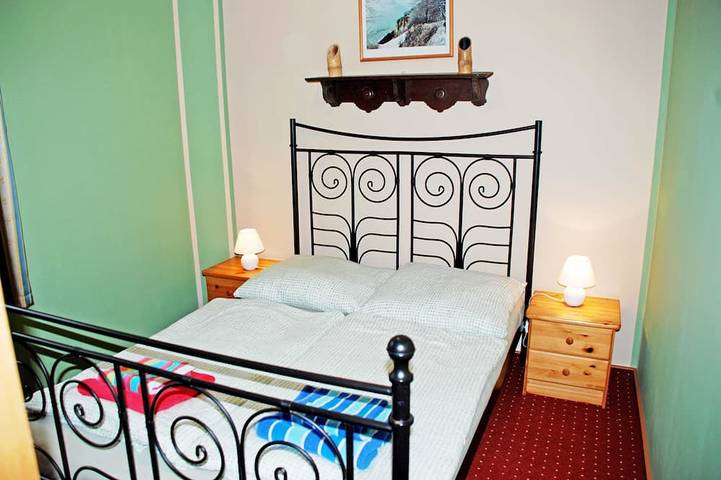 Ferienwohnung für 2 Personen, mit Terrasse und Garten in Ralswiek