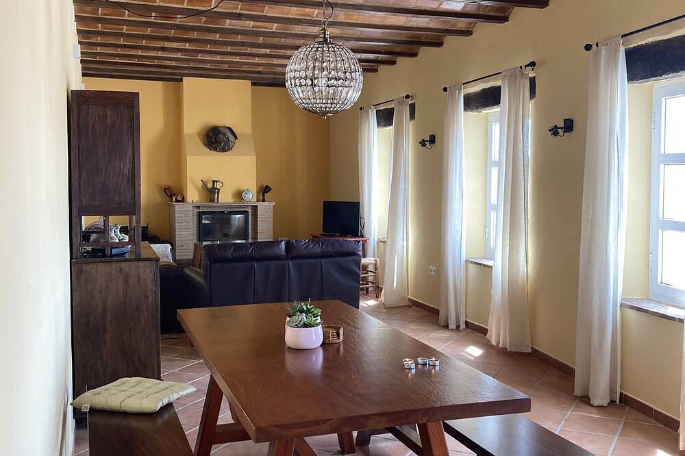 House with fireplace with the best views of Sierra Morena in Guadalcanal, Sierra Morena