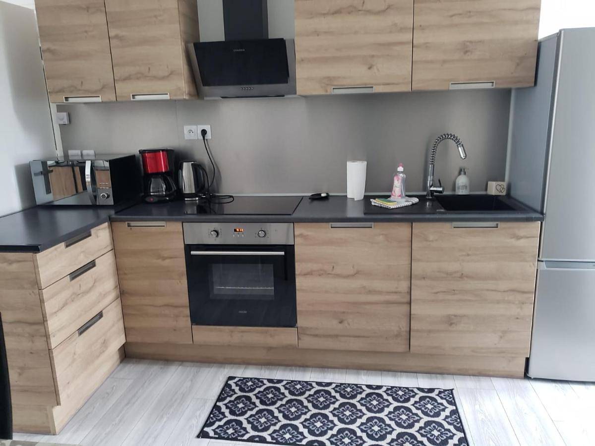 Appartement entier, Two-Bedroom Apartment in Vierzon, Région de Vierzon