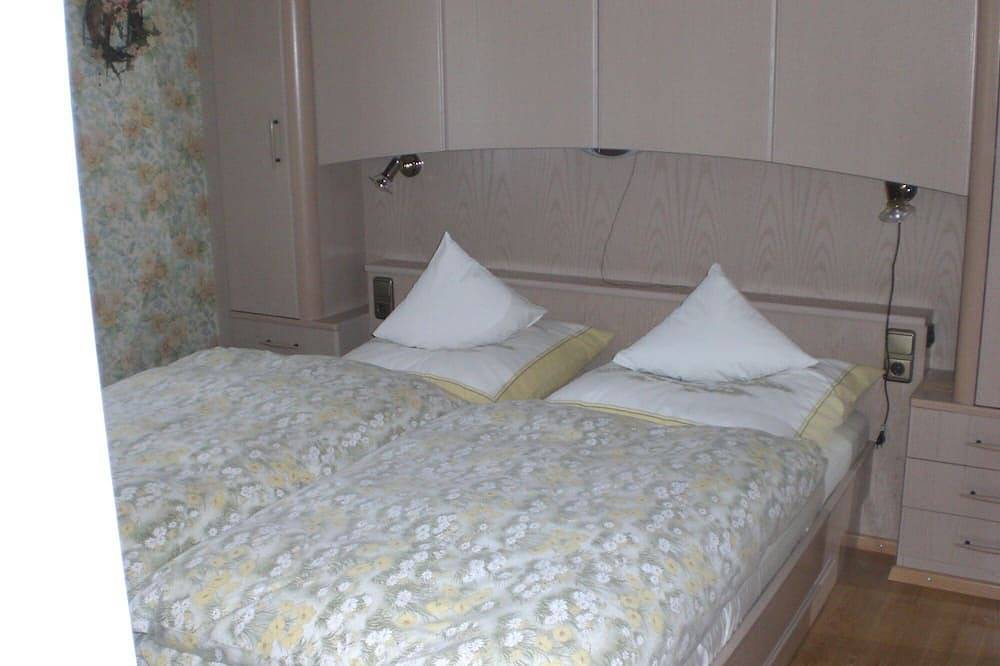 Ganze Wohnung, 3-Zimmerwohnung mit herrlichem Südwest-Balkon und Schwimmbad/Sauna in Obermaiselstein, Bayerisch Schwaben