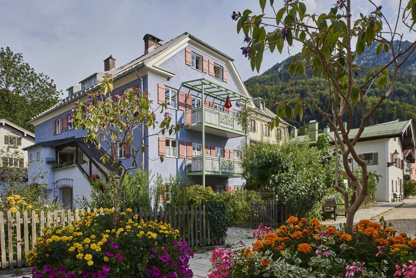 Ganze Ferienwohnung, Fewo am Florianiplatz mit Terrasse - Ferienwohnung am Florianiplatz mit 56 qm, Terrasse, 1 Schlafzimmer in Bad Reichenhall, Berchtesgadener Alpen
