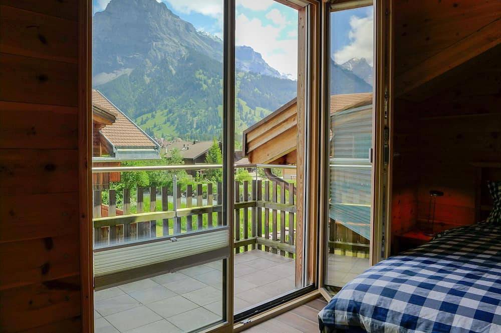 Ganze Wohnung, Gemütliche Wohnung für 3 Gäste mit  W-Lan, Balkon und Panoramablick in Kandersteg, Frutigen - Lenk - Adelboden