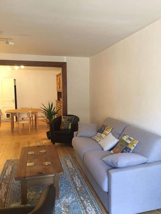 Location de vacances pour 6 personnes, avec terrasse à Arbois (homonymie) - 3