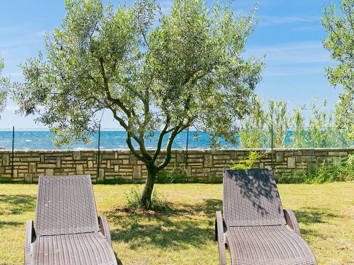 Ferienhaus für 6 Personen, mit Terrasse und Garten in Umag und Umgebung - 2