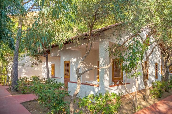 Parc de vacances pour 2 personnes, avec piscine et jardin en Italie - 4
