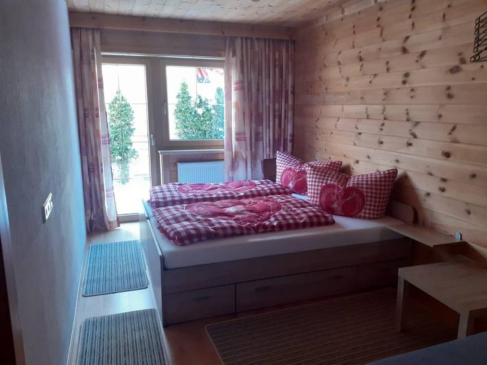 Ferienwohnung für 3 Personen, mit Terrasse und Garten in Längenfeld - 3