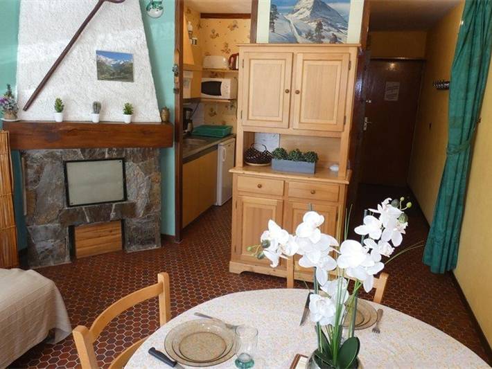 Studio entier, Studio cosy 4 pers, St Lary Soulan, pied des pistes, parking, Tv, kitchenette équipée in Saint-Lary-Soulan, Parc national des Pyrénées