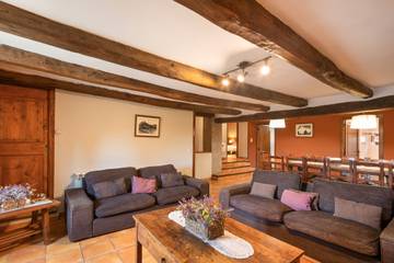 Casa Rural para 18 Personas en Sagás, Provincia de Barcelona, Foto 4