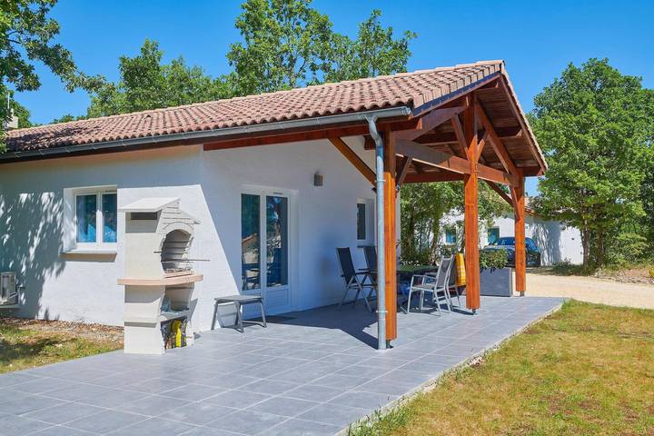 Location de vacances pour 6 personnes, avec Terrasse à Mauroux