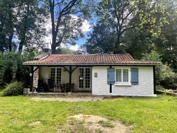 Ferienhaus für 3 Personen, mit Seeblick und Garten, mit Haustier in Frankreich