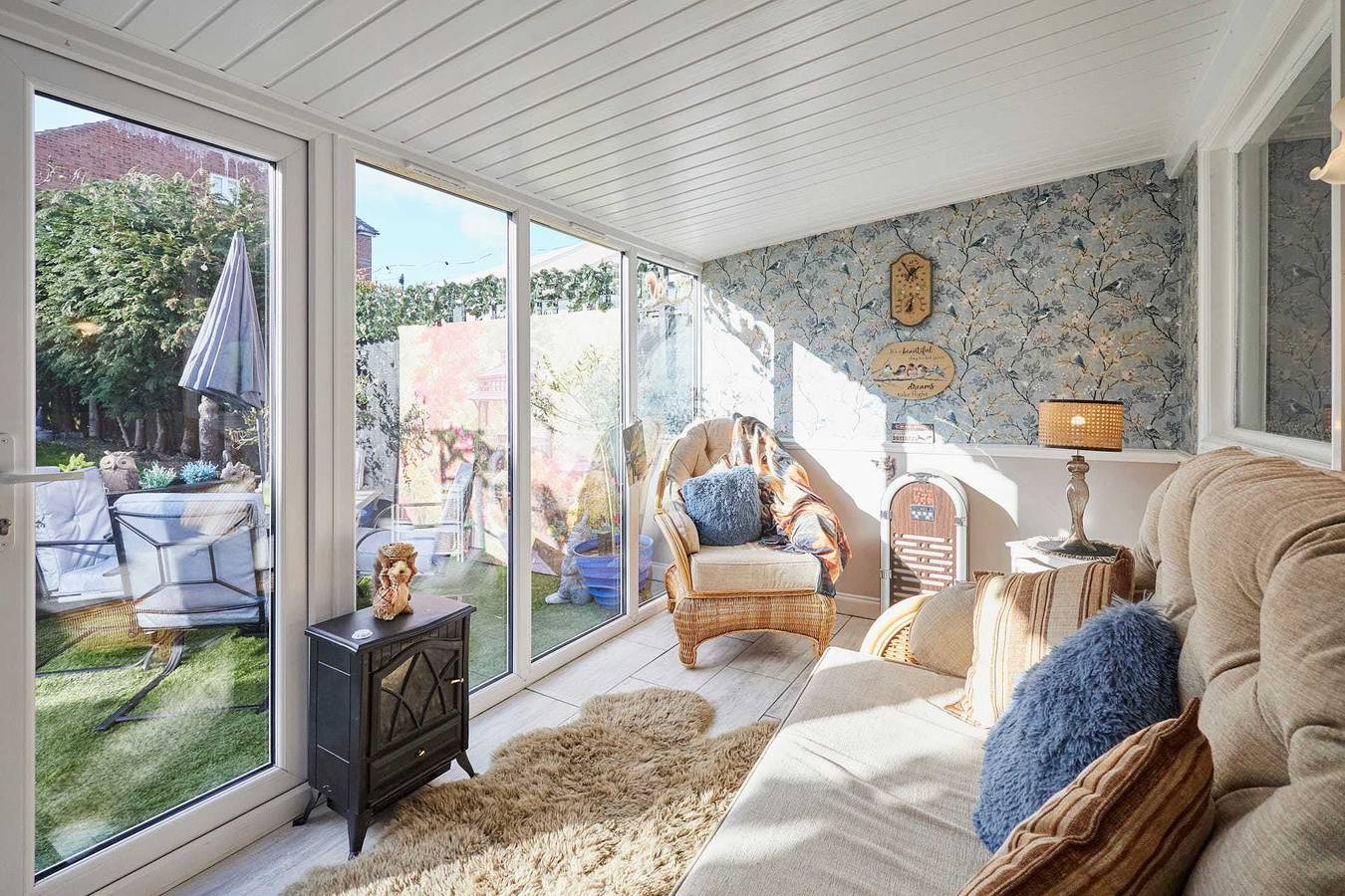 Host & Stay | The Cheeky Squirrel in New Brighton (Merseyside), Merseyside