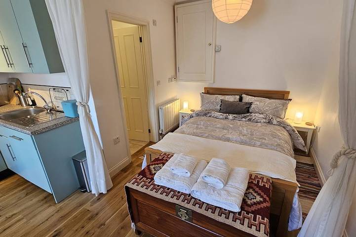 No 1 -  an apartment that sleeps 2 guests  in 1 bedroom in St Mawes, Cornwall