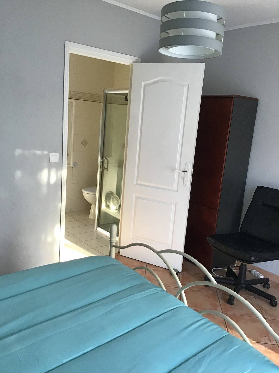 Ganze Wohnung, Charmantes Apartment in Le Muy mit Terrasse und Garten in Le Muy, Draguignan Region