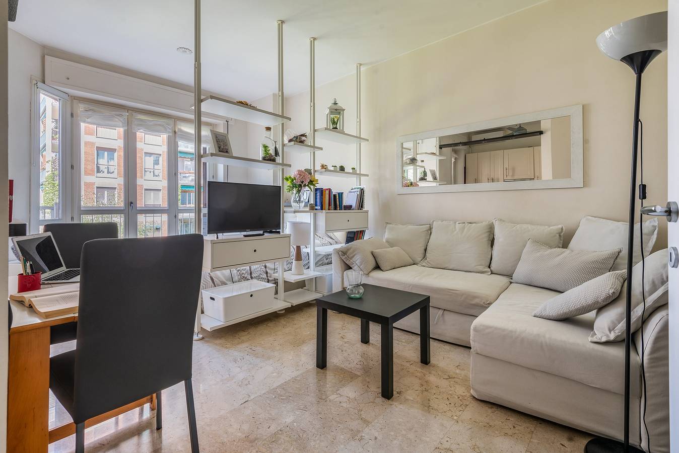 Entire apartment, San Siro Cozy Nest - La Vista Apartments in Milan, Milan Province