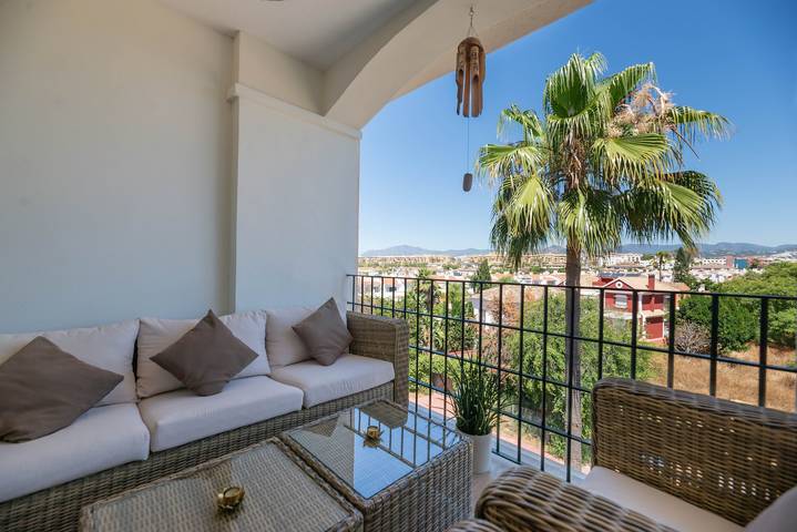 Gîte pour 4 personnes, avec bassin pour enfant et jardin à San Pedro Alcantara - 2