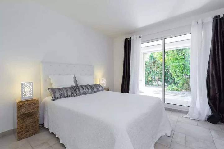 Villa pour 8 personnes, avec balcon et jardin à Villeneuve-Loubet - 2