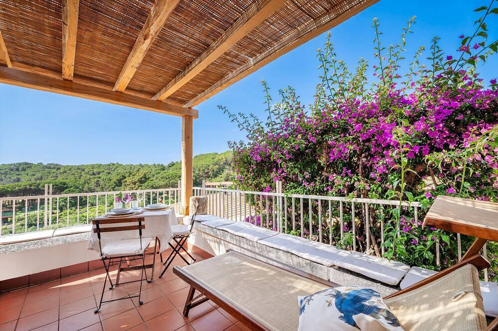Ganze Wohnung, Zweizimmerwohnung Montecristo in Spiaggia Fetovaia, Campo nell'Elba
