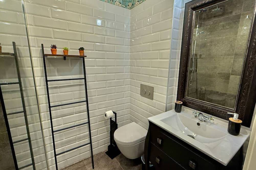 Entire apartment, Amuma Justina Etxea , Apartamento en casco antiguo in Bermeo, Urdaibai Biosphere Reserve