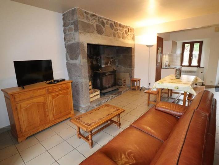 Location de vacances pour 4 personnes, avec jardin à Le Claux - 4