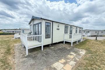 Static Caravan for 6 People in Hopton-on-Sea, Great Yarmouth, Photo 1