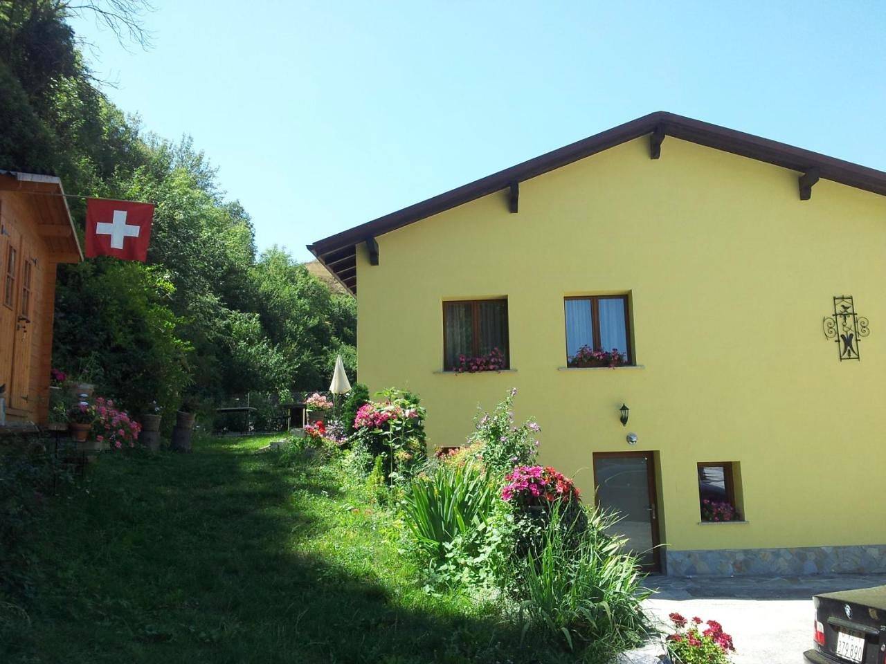 Twin Room in Sion 4 Champsec, Sion