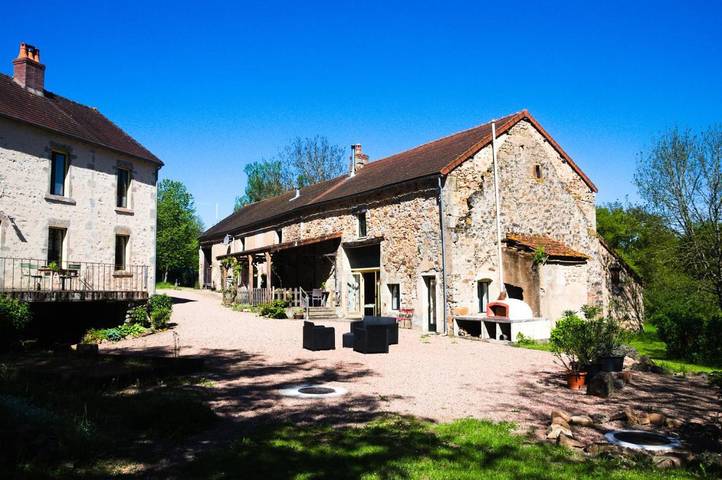 Hôtel pour 2 personnes, avec terrasse ainsi que vue et jardin dans Epiry