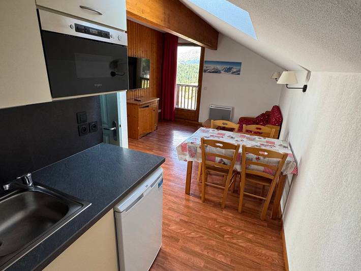 Gîte pour 4 personnes, avec piscine dans Saint-Étienne-en-Dévoluy - 3