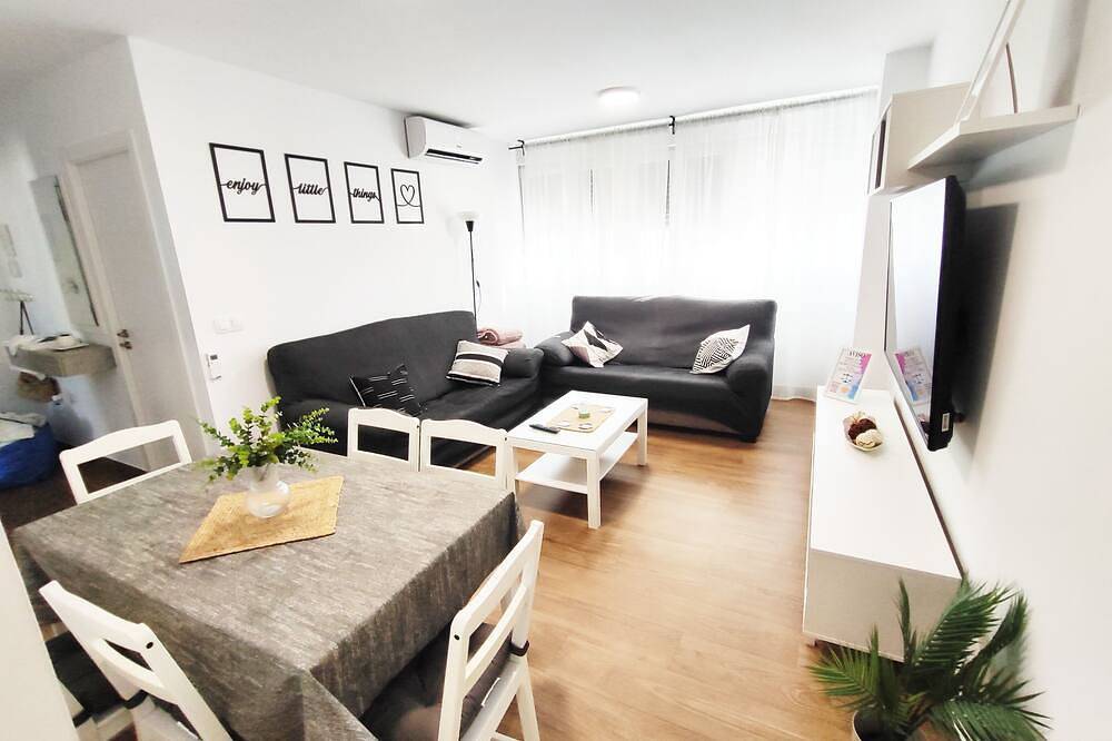 Apartamento entero, Piso Completo Cityhouse! Nuevo estreno Dic2024!\nwifi+Tv65+confort+ Full Visco++ in San Fernando, Costa de la Luz