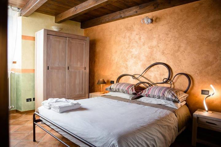 Chambre d’hôte pour 6 personnes, avec sauna ainsi que jardin et jacuzzi dans Lombardie - 3