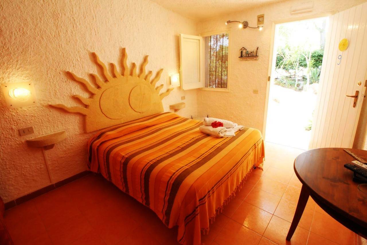 L'Oasi Villaggio Albergo in Favignana città, Favignana