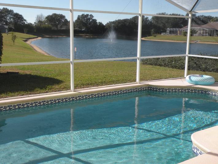 Villa for 10 people, with terrace and pool as well as yard - 1