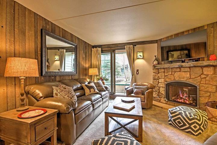 Vacation rental for 4 people, with pool and sauna as well as balcony/terrace and hot tub in Breckenridge