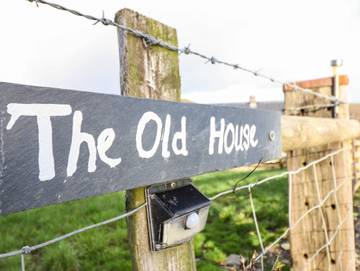 Cottage for 6 People in Powys, Mid-Wales, Photo 2