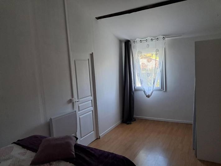 Gîte pour 4 personnes, avec balcon, adapté aux familles à Queyrac - 4