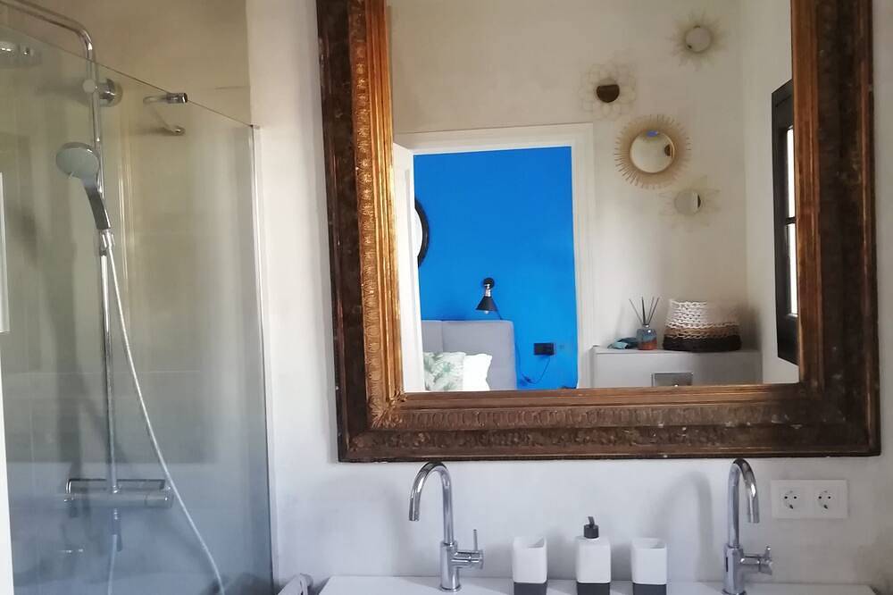 Casa Previsio with whirlpool and pool, sea view, close to the beach, in Cala Pi, Lluchmayor