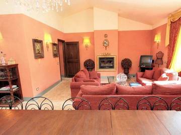 Casa Vacanza per 16 Persone in Castiglione del Lago, Lago Trasimeno, Foto 1