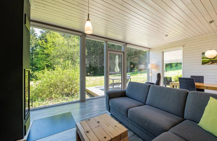 Ferienhaus für 3 Personen, mit Garten und Pool sowie Ausblick und Sauna in Thüringen
