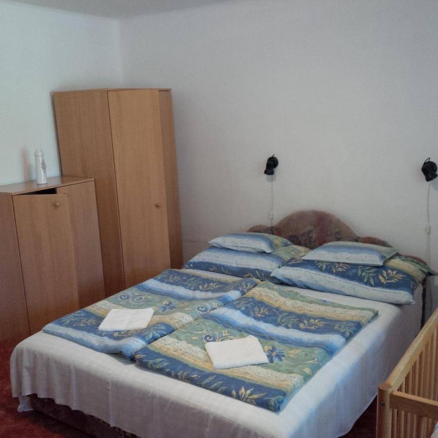 Ganze Wohnung, Rétesház Strudelhaus apartmanház in Vonyarcvashegy, Balaton Hochland Nationalpark