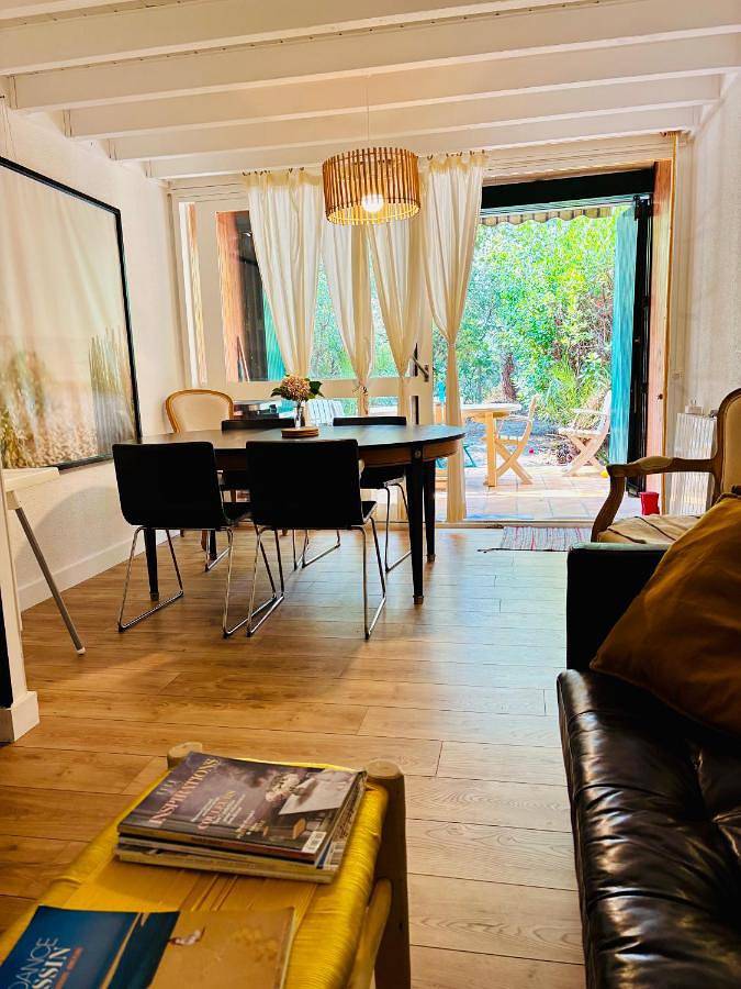 Appartement entier, Three-Bedroom Premium Apartment in Claouey, Lège-Cap-Ferret