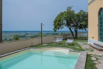 Casa Vacanza per 12 Persone in Massarosa, Versilia, Foto 4