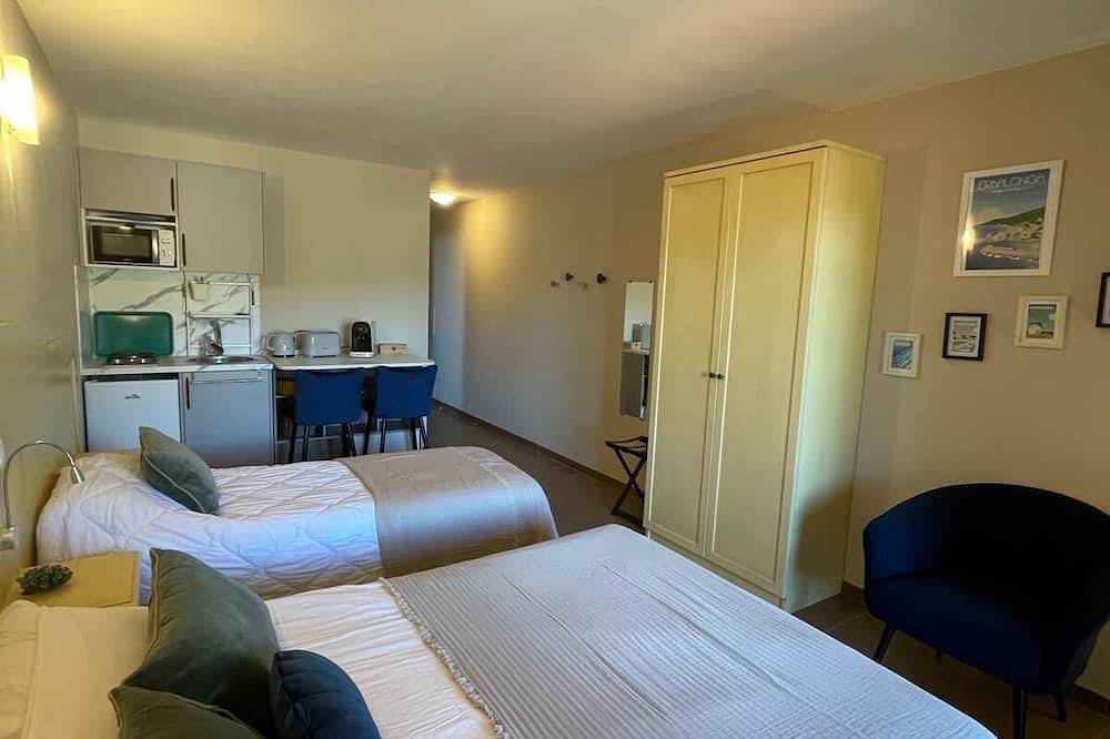 Appartamento intero, Charming studio with swimming pool in Sisco, Capo Corso