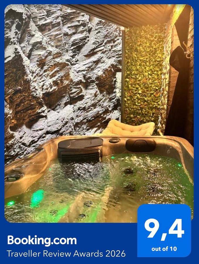 Appartement entier, Secret Rock - Jaccuzi privé in La Roche-en-Ardenne, Province de Luxembourg