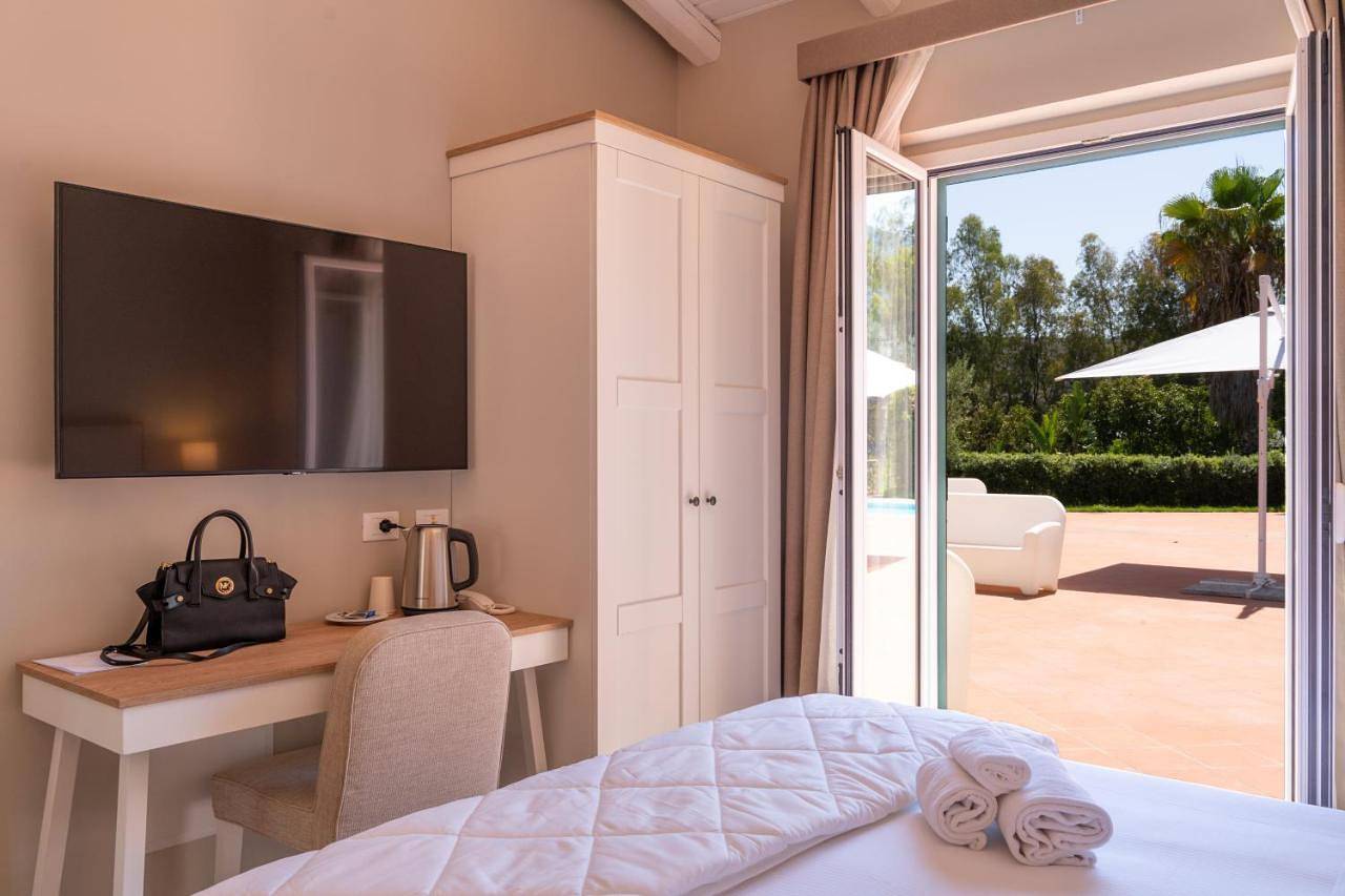 Villa Cammà with private pool in Mirto, Monti Nebrodi