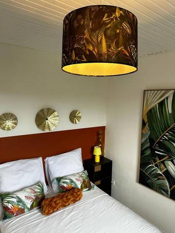 Chambre d’hôte pour 2 personnes, avec vue et terrasse en Martinique