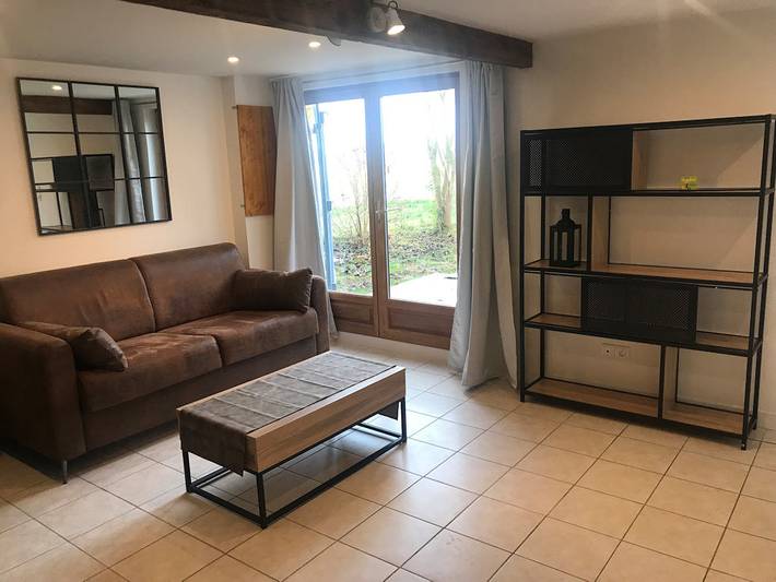 Gîte pour 4 personnes, avec terrasse et piscine ainsi que jardin et jacuzzi à Bergerac - 3