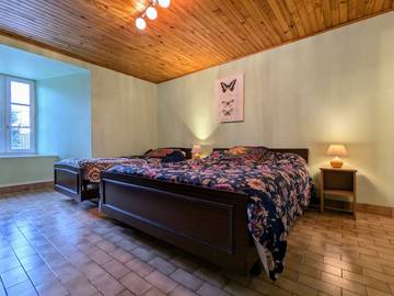 Gîte pour 8 Personnes dans Freycenet-la-Tour, Massif central, Photo 1