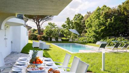 Villa per 12 Persone in Riccione, Riviera Romagnola, Foto 4