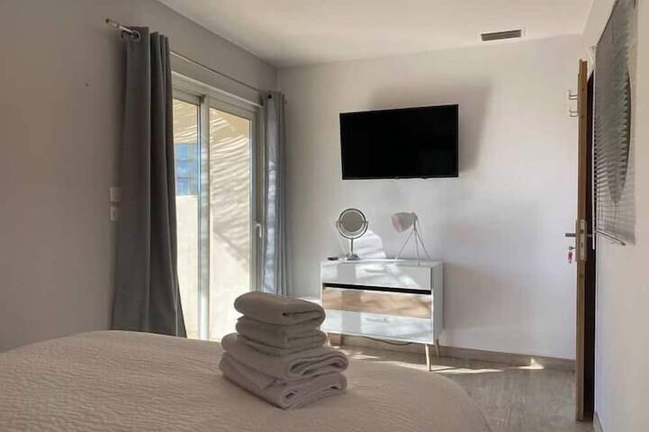 Location de vacances pour 6 personnes, avec jardin à Ribaute-les-Tavernes - 3